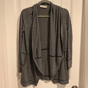 A&F black and gray striped cardigan